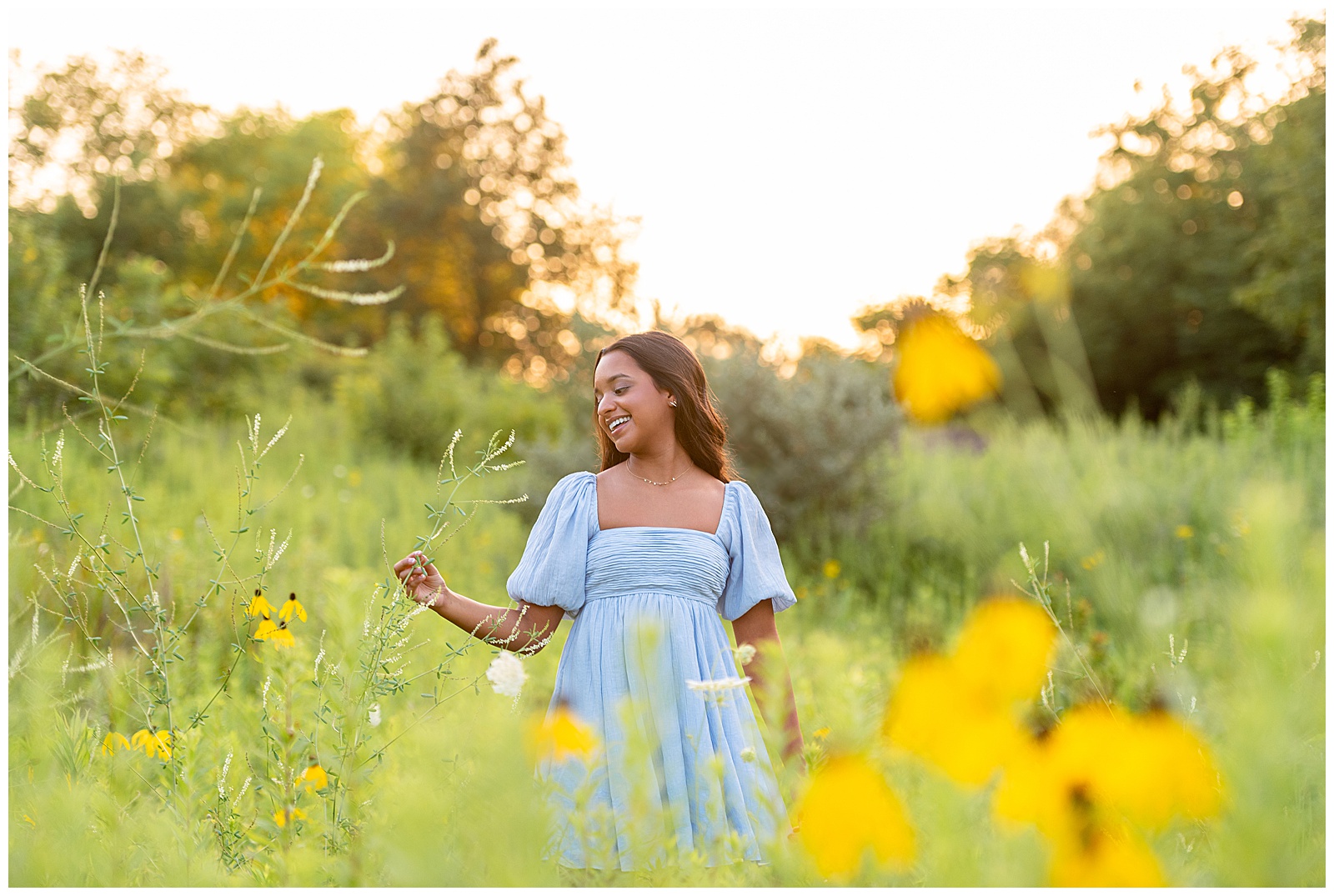 What to bring to your senior session – Sarah Jane Photography is a high school senior photographer serving Bourbonnais & Chicagoland.