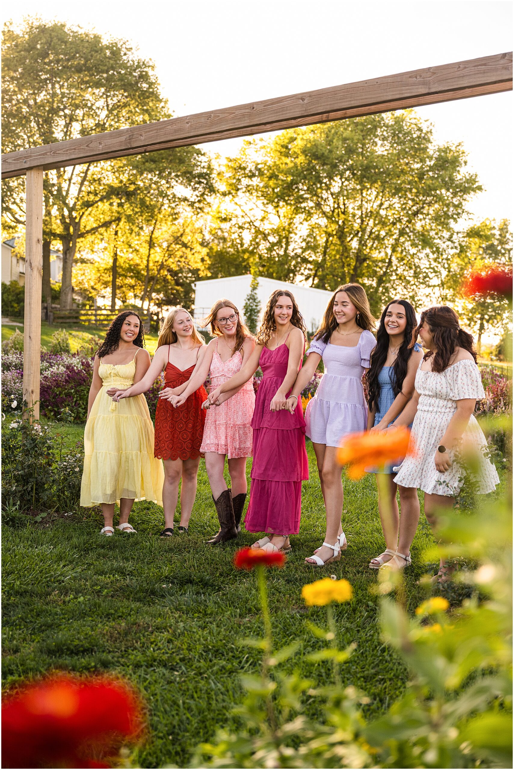 Mod Squad 2026: Proclamation Flowers Shoot – Sarah Jane Photography is a high school senior photographer serving Bourbonnais & Chicagoland.