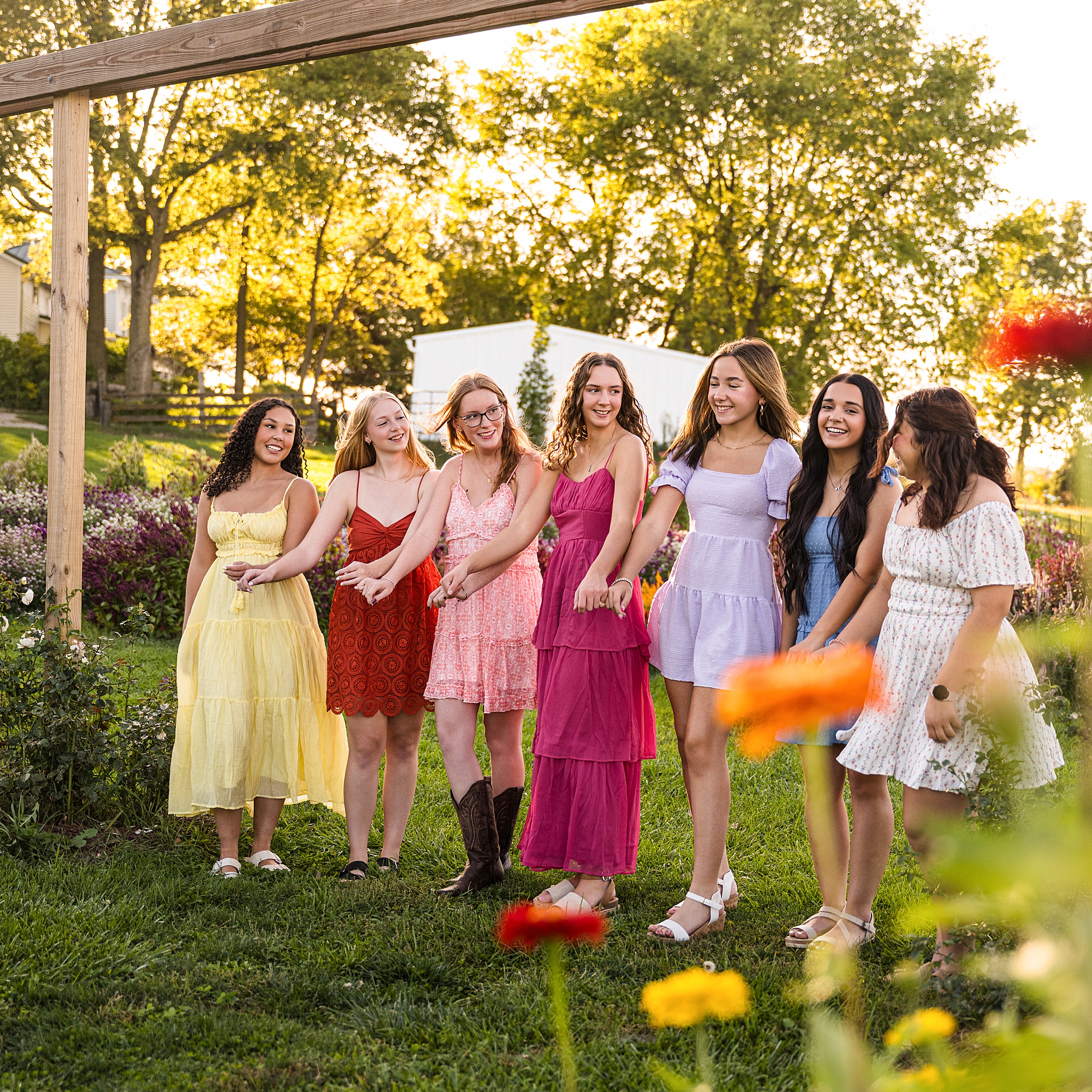 Mod Squad 2026: Proclamation Flowers Shoot – Sarah Jane Photography is a high school senior photographer serving Bourbonnais & Chicagoland.