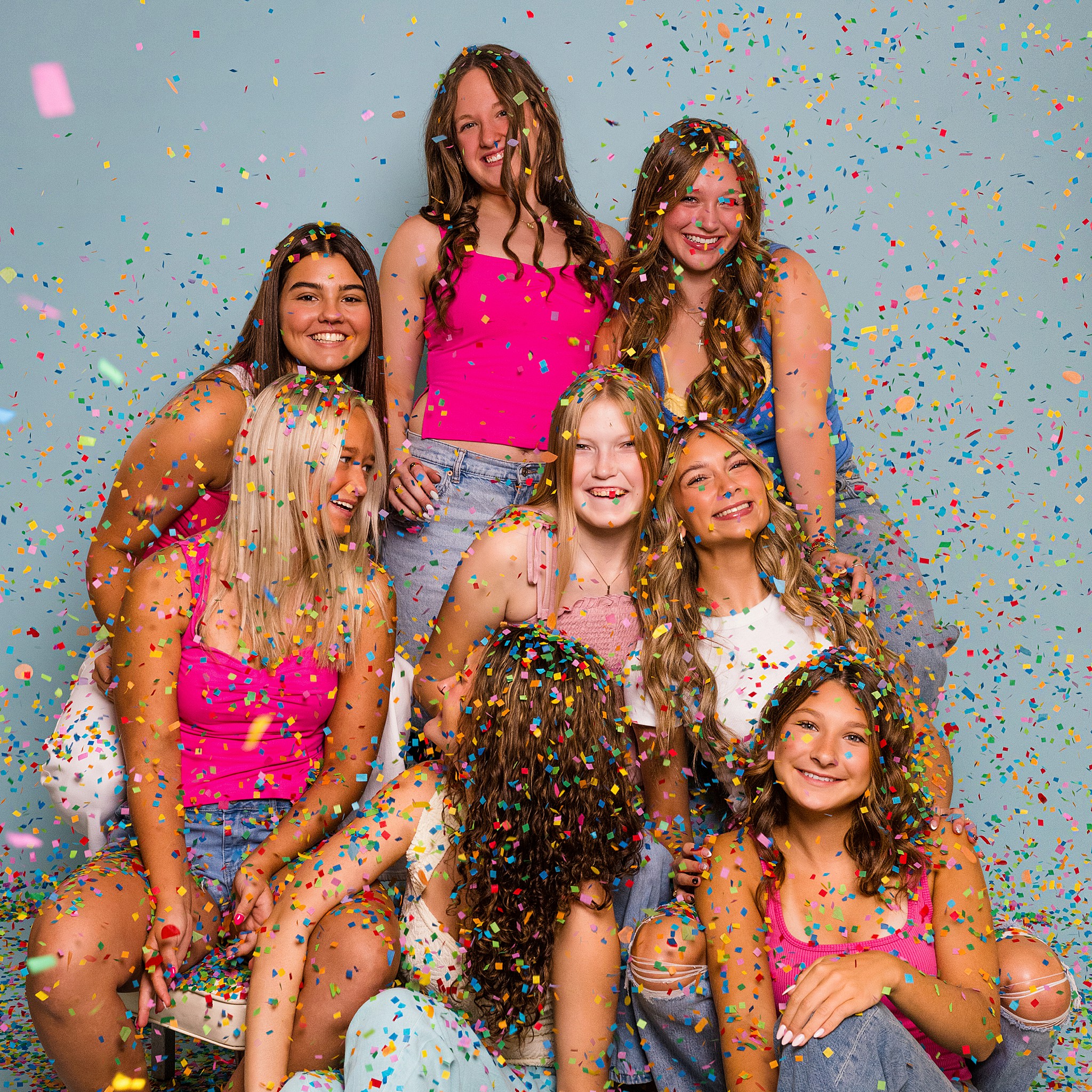 Mod Squad 2027: Confetti Color Photoshoot – Sarah Jane Photography is a high school senior photographer serving Bourbonnais & Chicagoland.